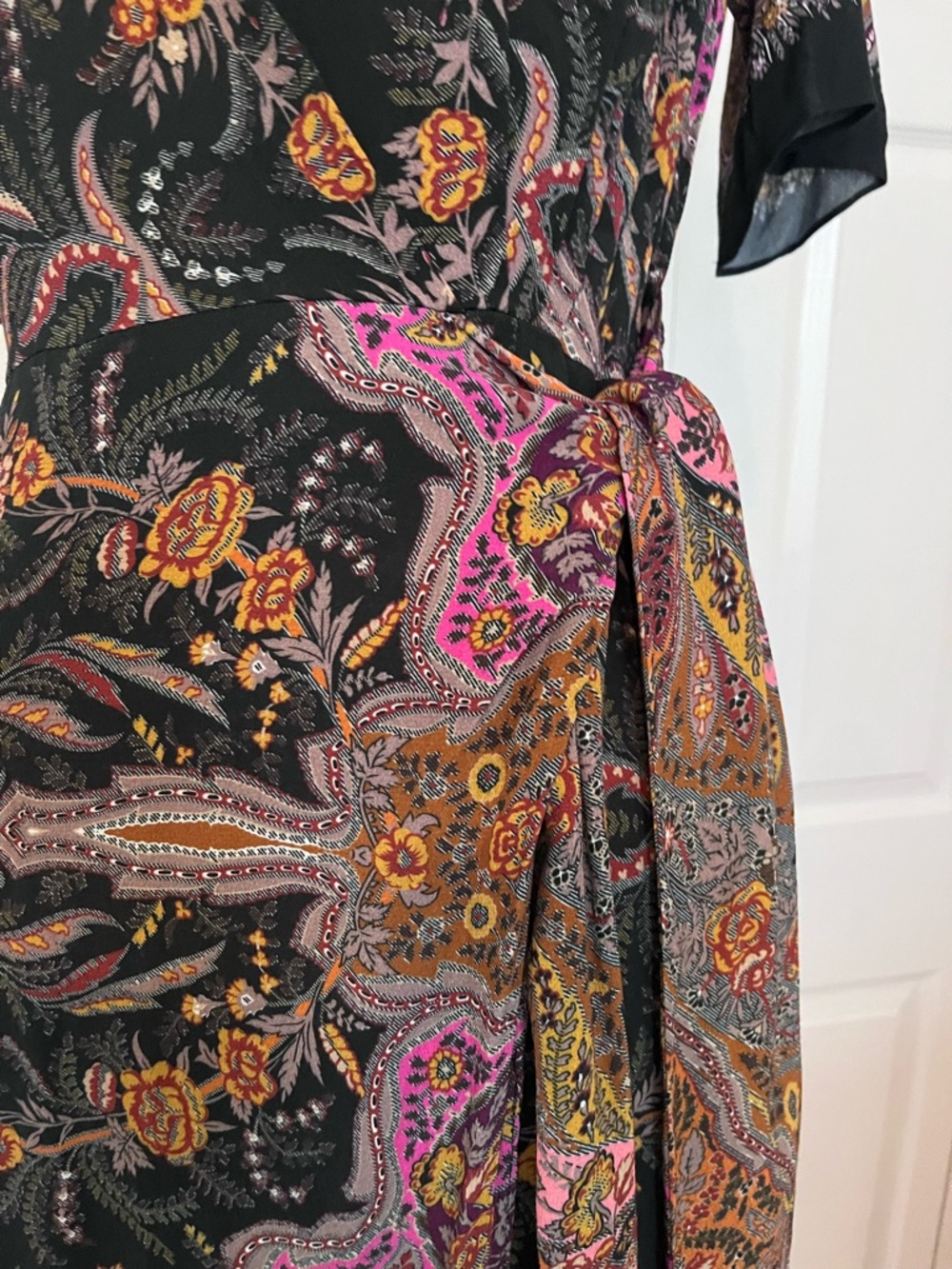 Kobi Halperin Black Paisley-Print Midi Dress with Pink and Gold Accents - Picture 6 of 7